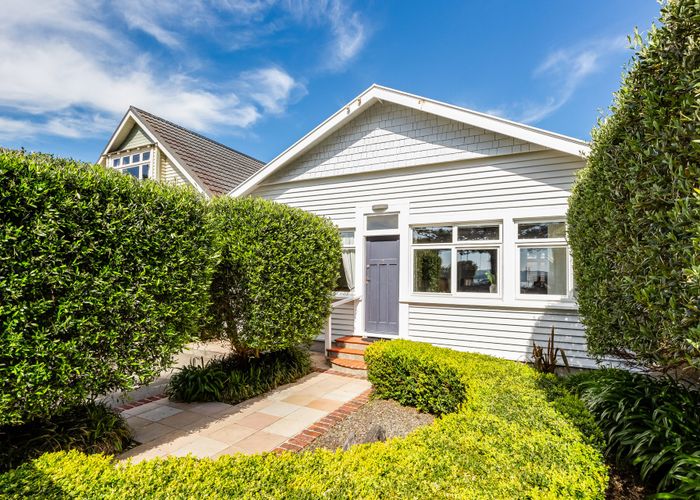  at 75 Marine Parade, Eastbourne, Lower Hutt