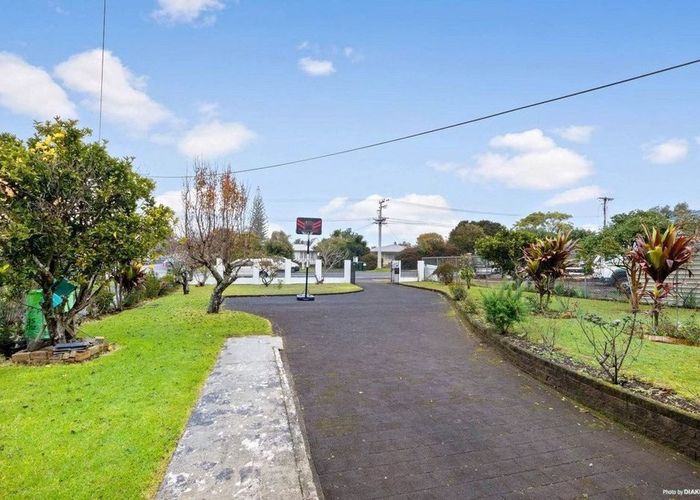  at 61 Taikata Road, Te Atatu Peninsula, Auckland