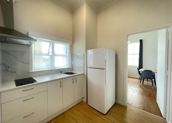  at 2/1125 New North Road, Mount Albert, Auckland City, Auckland