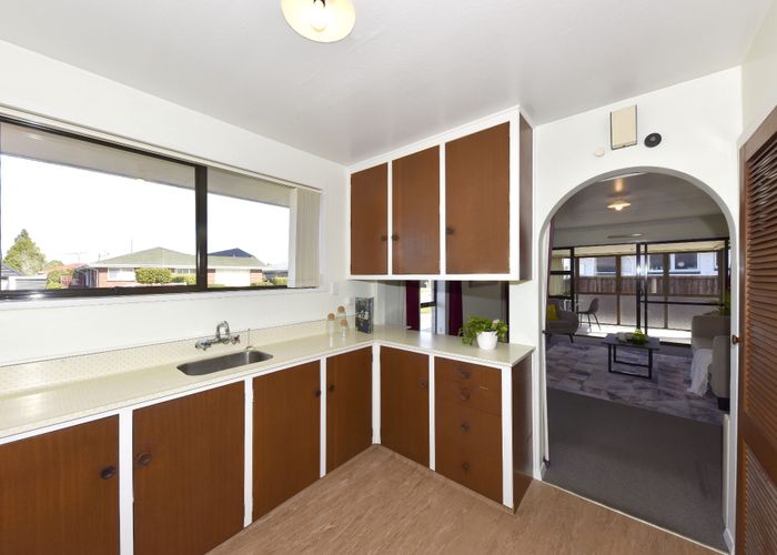  at 1/17 Apollo Place, Papanui, Christchurch City, Canterbury