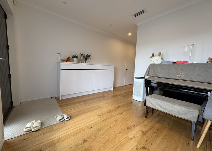  at 9 Bush view Place, Flat Bush, Manukau City, Auckland