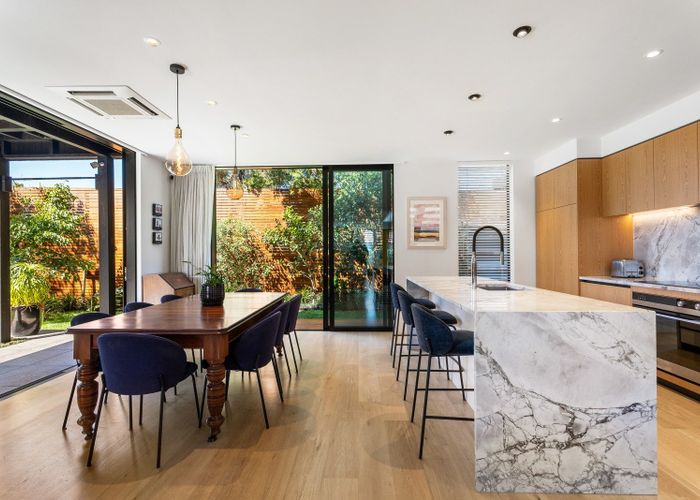  at 5 Winsomere Crescent, Westmere, Auckland City, Auckland