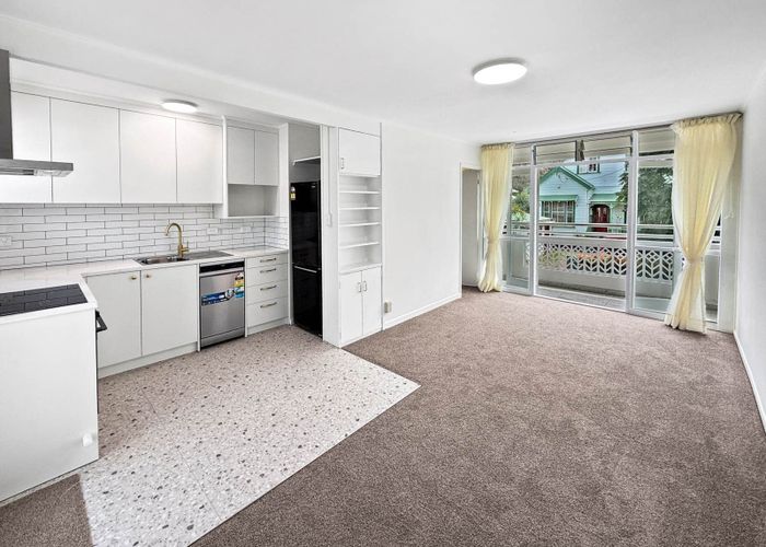  at 49L Seafield View Road, Grafton, Auckland City, Auckland