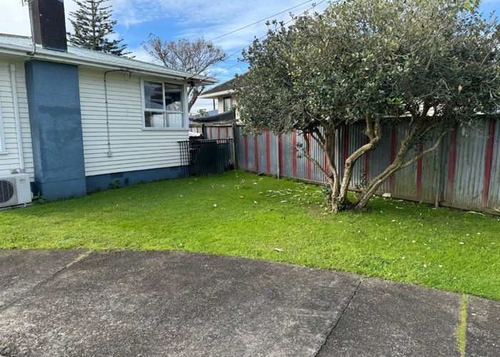  at 21 Steven Street, Mangere East, Manukau City, Auckland