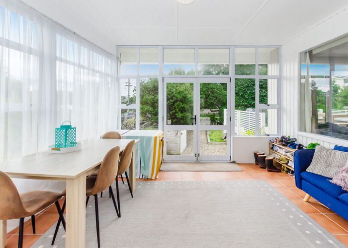  at 8 Ngaio Road, Raumati Beach, Paraparaumu