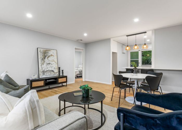  at 1/17 Emirau Place, Glenfield, North Shore City, Auckland
