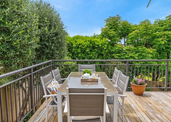  at 20B Vincent Street, Howick, Manukau City, Auckland