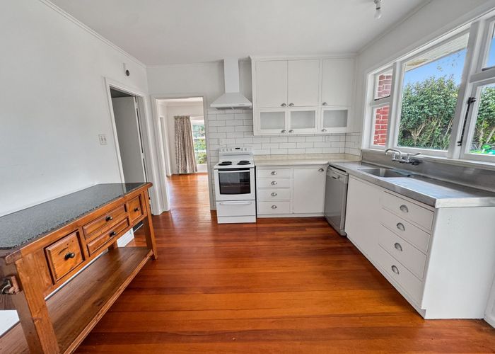  at 33 Joyce Crescent, Ilam, Christchurch