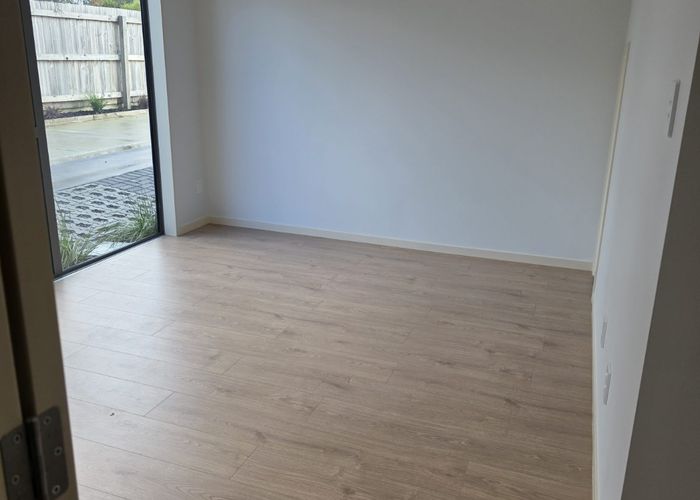  at 64 Metcalf Road, Ranui, Waitakere City, Auckland