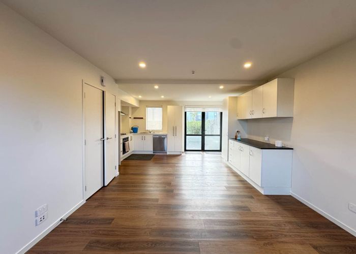  at 39 Cessna Crescent, Mangere, Manukau City, Auckland