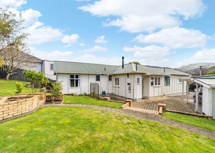 Free property data for 30A Whitemans Road, Silverstream, Upper Hutt