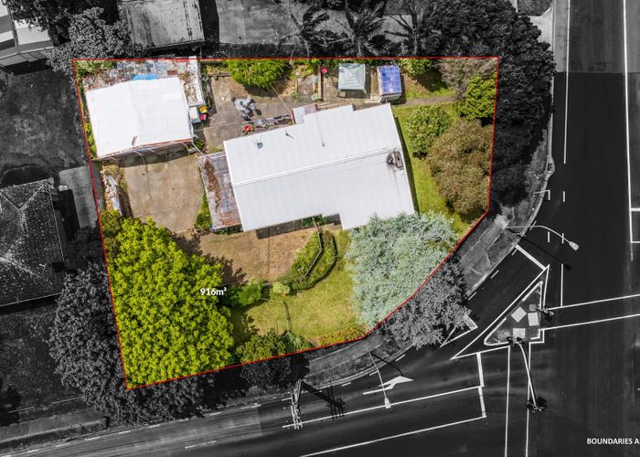  at 200 Robertson Road, Mangere East, Auckland