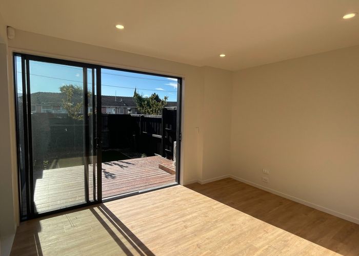  at 1/8 Wellington St, Phillipstown, Christchurch City, Canterbury