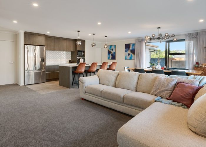  at 3 Glenvale Place, Pyes Pa, Tauranga