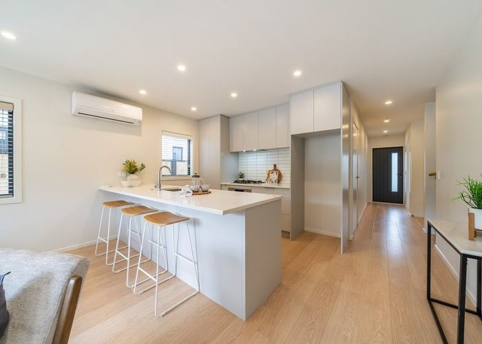  at 11 Te Ara o Maraenuku, Boulcott, Lower Hutt