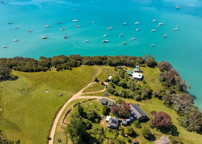  at 32A Donald Bruce Road, Kennedy Point, Waiheke Island, Auckland