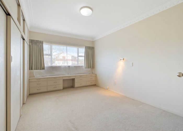  at 5 The Anchorage, Sunnyhills, Manukau City, Auckland