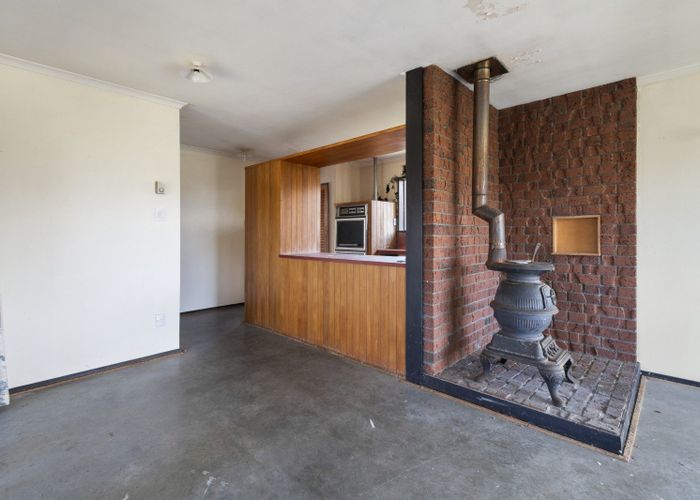  at 4 Caulfield Place, Awapuni, Palmerston North