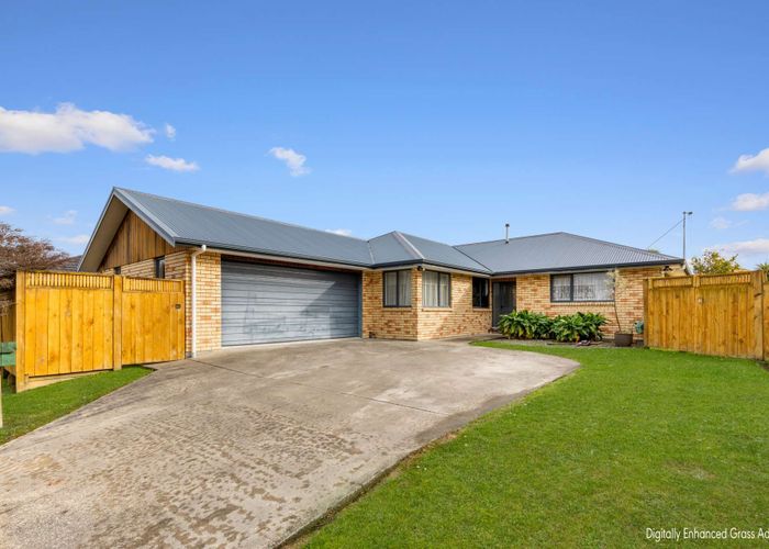  at 21 Boston Parade, Kelvin Grove, Palmerston North