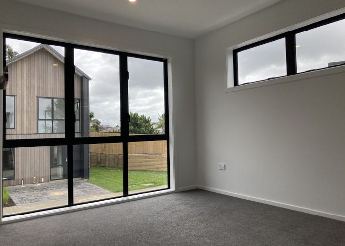  at 2/29 Price Crescent, Mount Wellington, Auckland City, Auckland