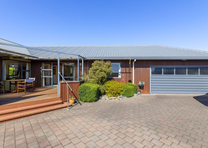  at 14 Fairview Terrace, Waipahihi, Taupo, Waikato