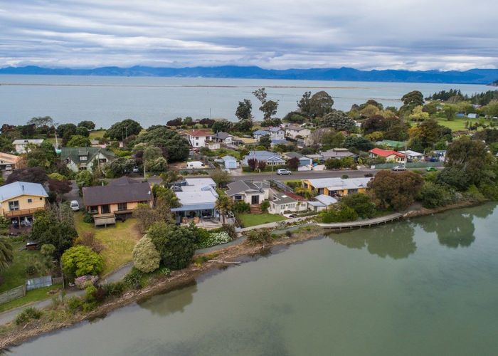  at 124 Trewavas Street, Motueka