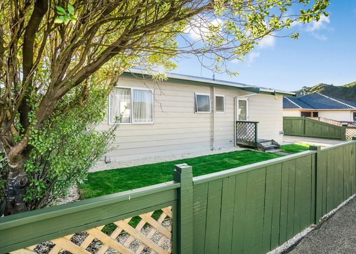  at 5A Glenbrook Grove, Naenae, Lower Hutt