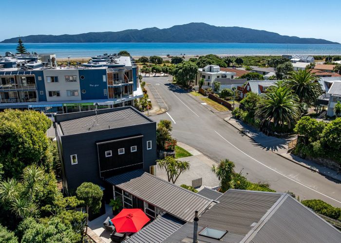  at 3 Seaview Road, Paraparaumu Beach, Kapiti Coast, Wellington