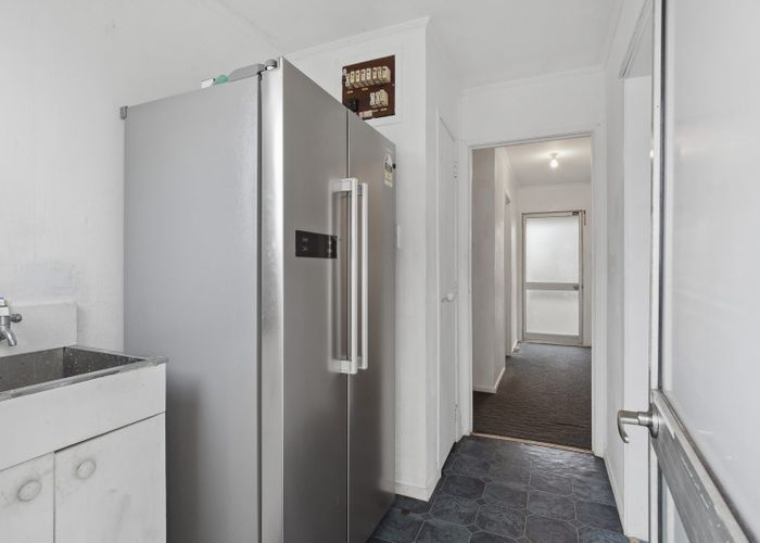  at 2 Trounson Avenue, Clendon Park, Auckland