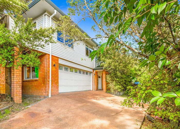  at 21A Woodfern Crescent, Titirangi, Auckland