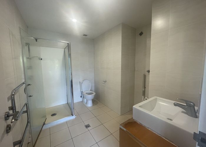  at 32/222 Albany Highway, Schnapper Rock, North Shore City, Auckland