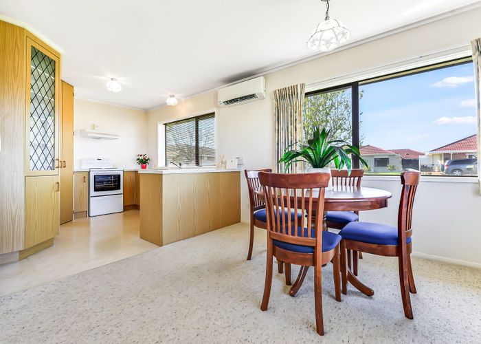  at 4/102 Admiral Crescent, Flagstaff, Hamilton, Waikato