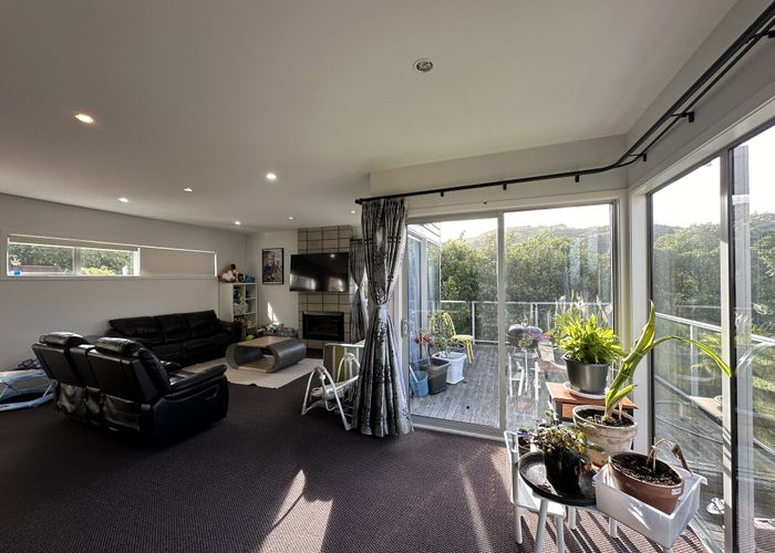  at 11 Bendigo Grove, Newlands, Wellington, Wellington
