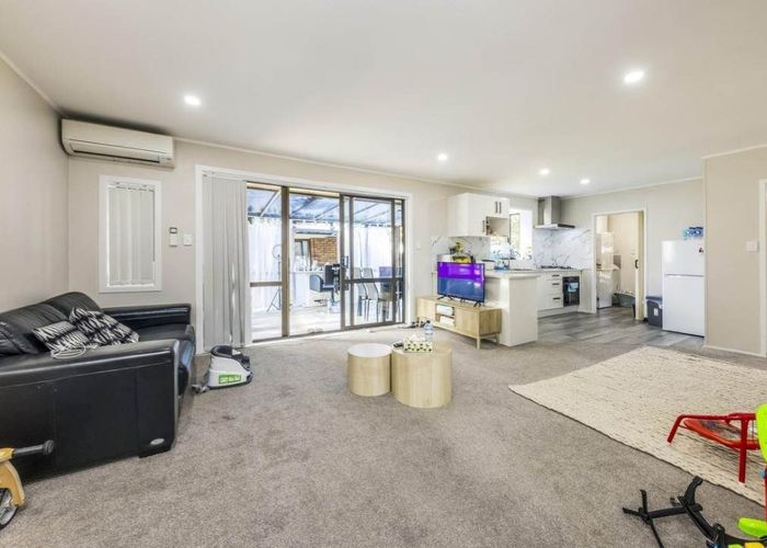  at 4/86 Carruth Road, Papatoetoe, Manukau City, Auckland