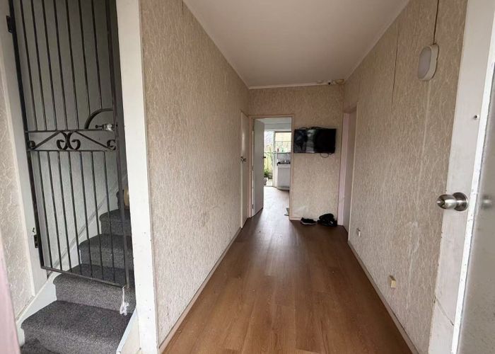  at 3/1309 Dominion Road Extension, Mount Roskill, Auckland City, Auckland