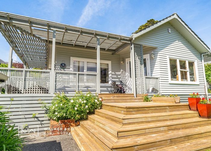  at 41 Whitemans Road, Silverstream, Upper Hutt, Wellington