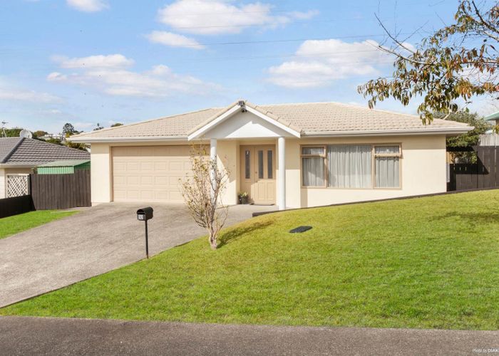  at 32 Broadfield Street, Massey, Auckland