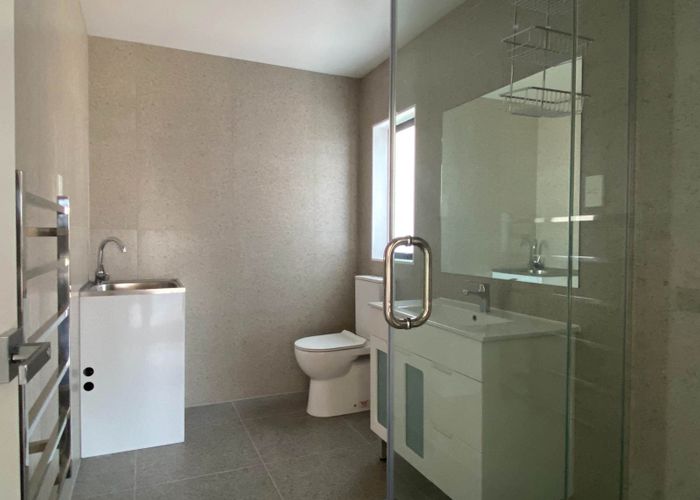  at A-2/10 John Walker Drive, Manurewa, Manukau City, Auckland