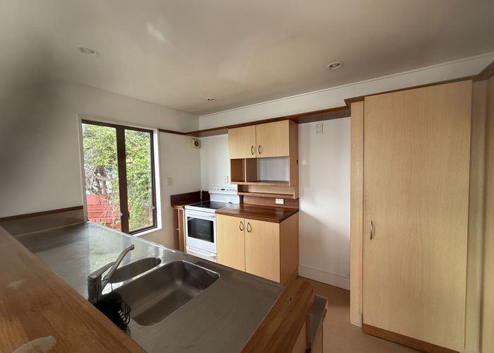  at 4/46 Childers Tce, Kilbirnie, Wellington, Wellington