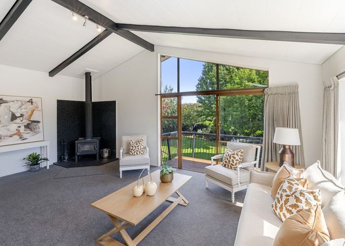  at 11A Lombard Place, Avonhead, Christchurch City, Canterbury