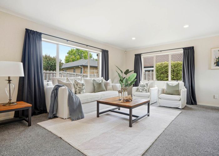  at 6 Denim Place, Albany, North Shore City, Auckland