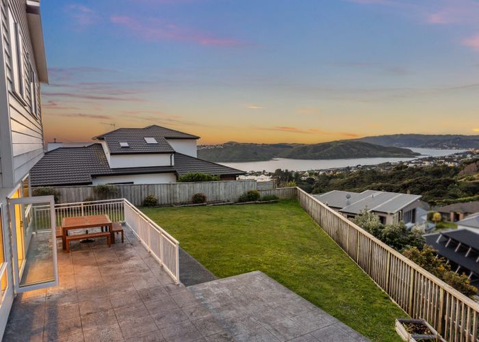  at 18 Milford Street, Aotea, Porirua, Wellington