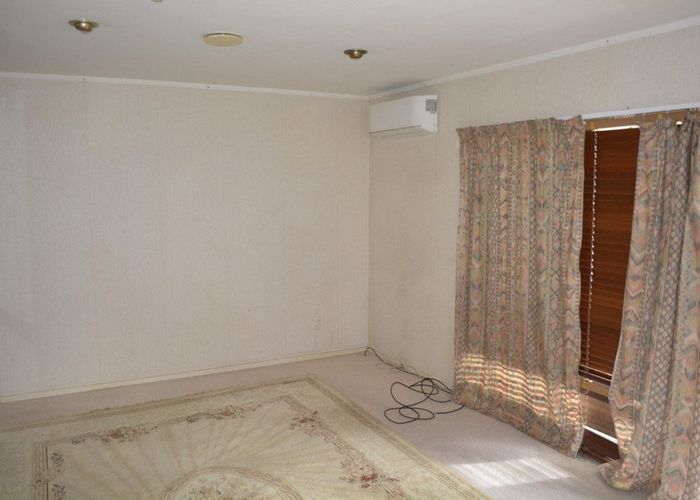  at 17  Jolson Road, Mount Wellington, Auckland City, Auckland