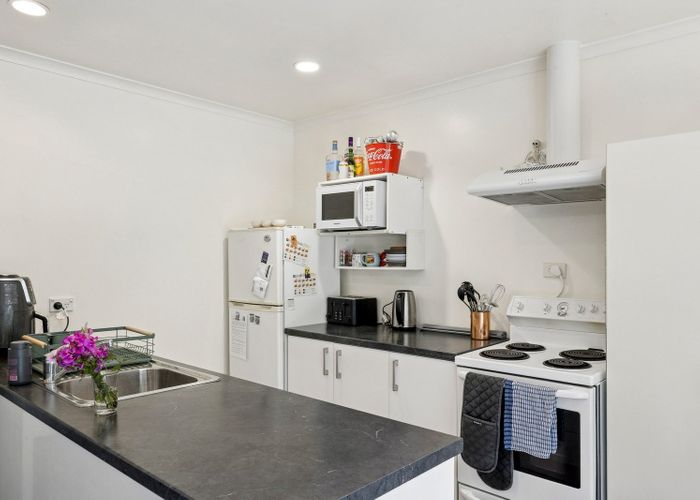  at 10B Cosy Dell Road, North Dunedin, Dunedin, Otago