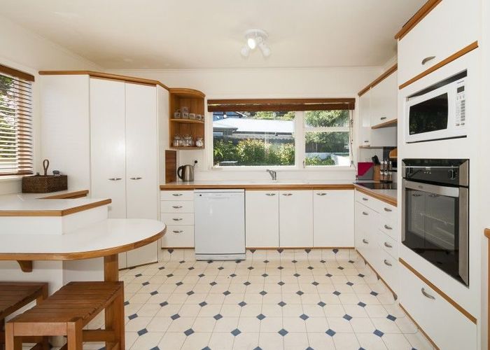  at 2 Volkner Grove, Waterloo, Lower Hutt, Wellington
