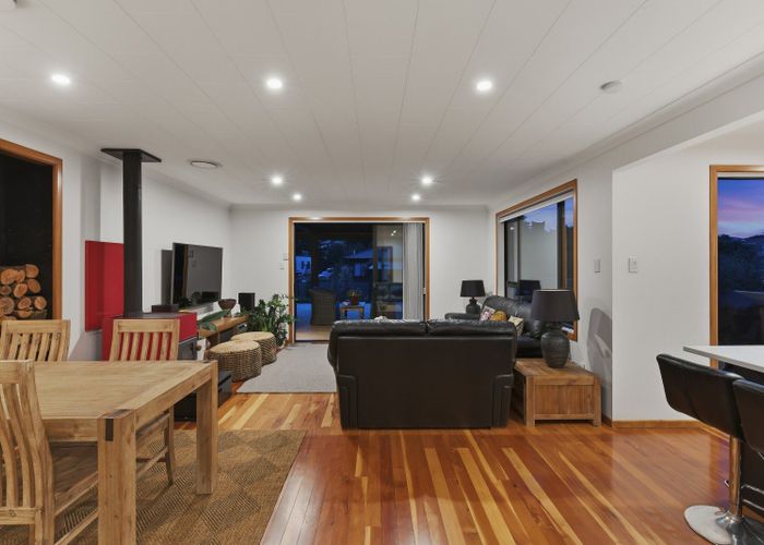  at 35 Glen Road, Raumati South, Kapiti Coast, Wellington