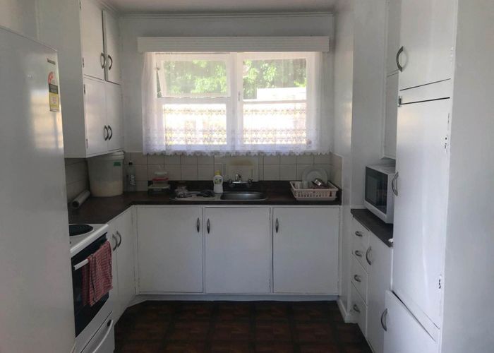  at 14 Coxhead Road, Manurewa, Manukau City, Auckland