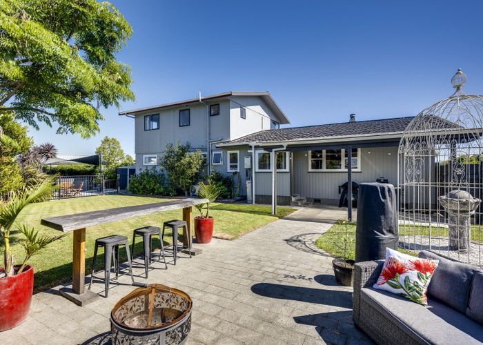  at 17 Lichfield Crescent, Tamatea, Napier