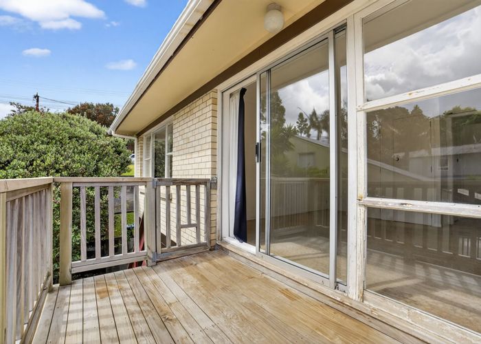  at 1/7 Dakota Avenue, Beach Haven, North Shore City, Auckland