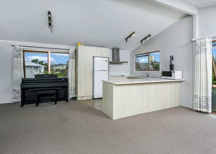  at 1 Alexander Avenue, Torbay, North Shore City, Auckland